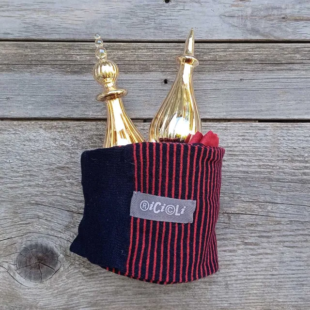 Ricicli Design Accessori Guanticalza lunghi n°03 guanti righe rosse blu