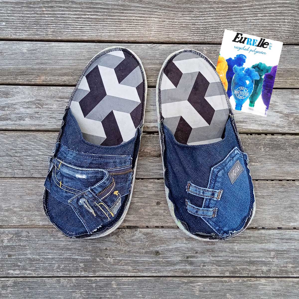 Ricicli Design Accessori Ciabatte tg.36-38 n°02 in jeans