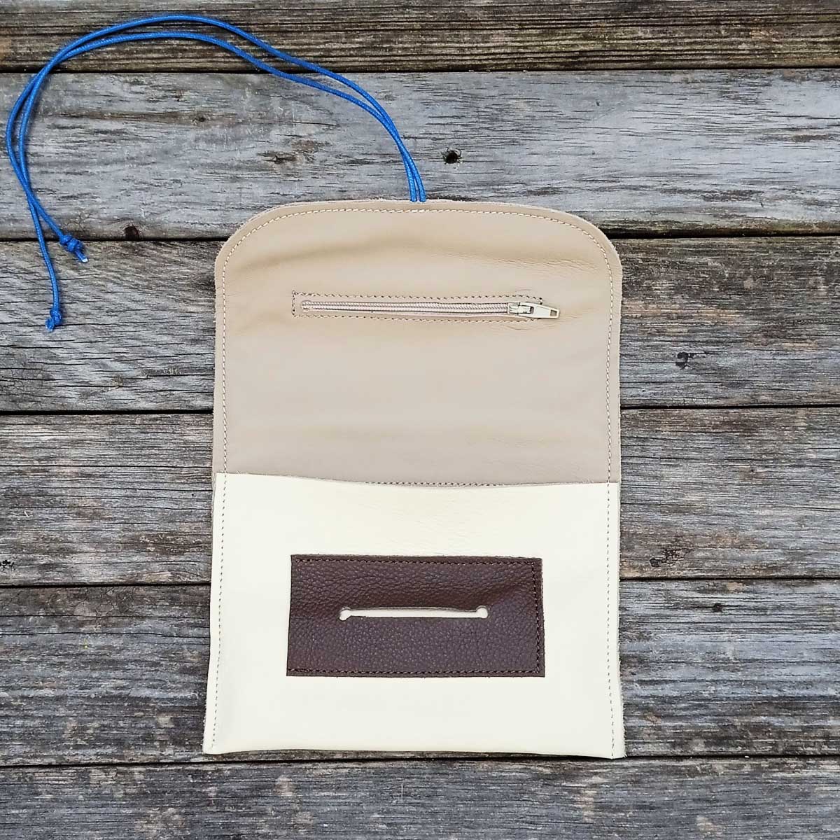 Ricicli Design Accessori Porta tabacco in pelle n°02 con tasche organizzate