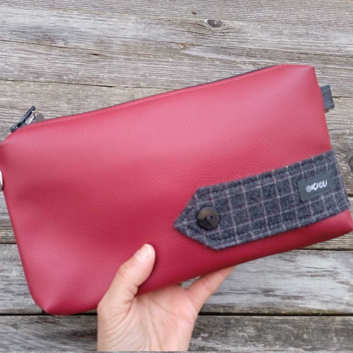 Ricicli Design Borse Pochette Lupin n°02 con tracolla nera