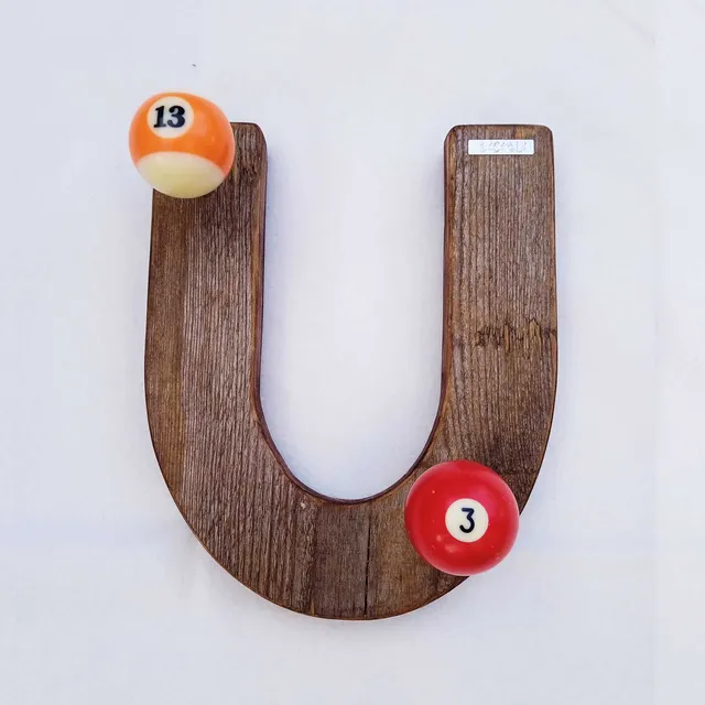 Ricicli Design Casa Attaccapanni lettera U appendiabiti in legno