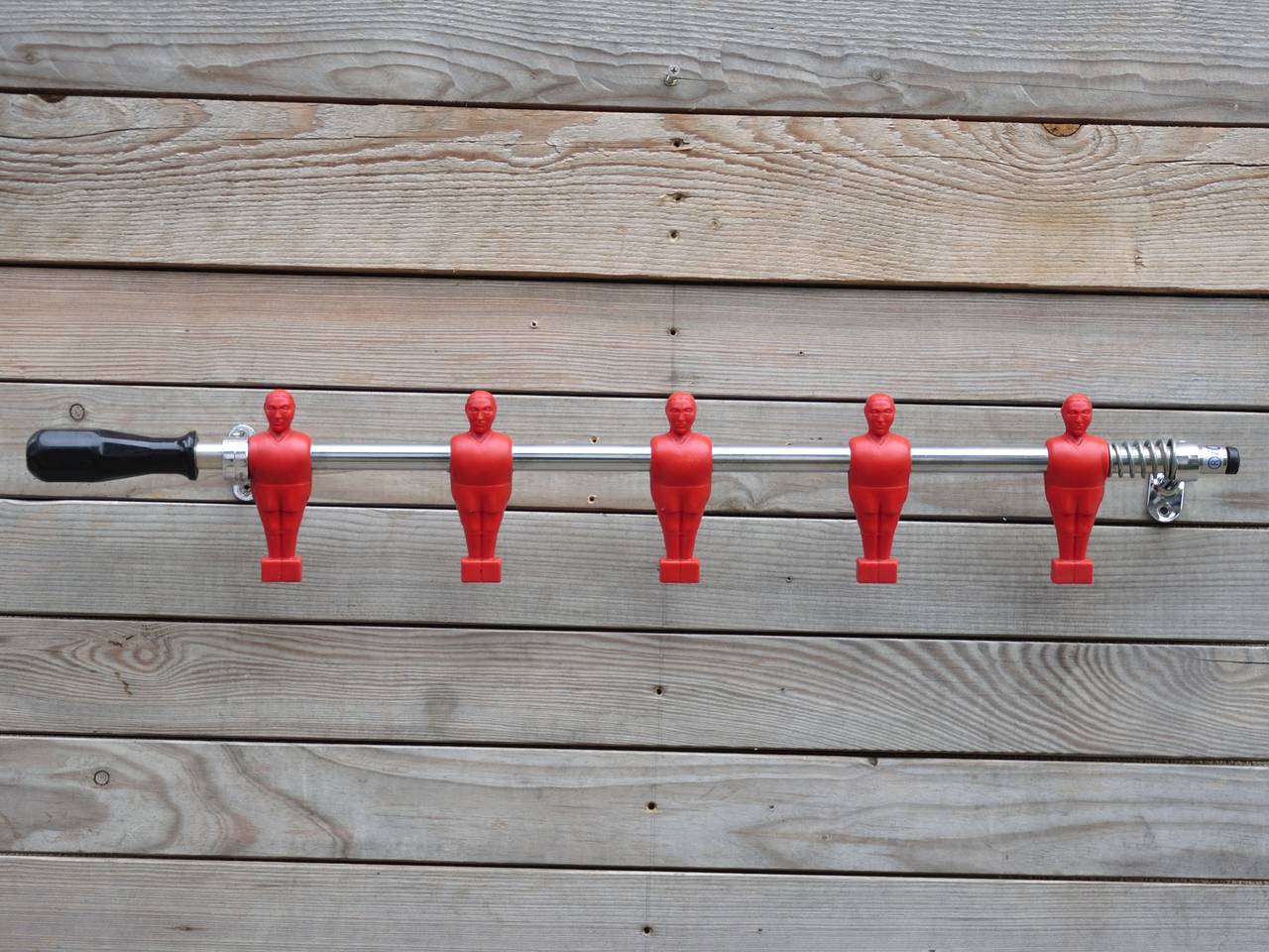 Ricicli Design Casa Attaccapanni Balilla Rosso, 5 Omini acciaio