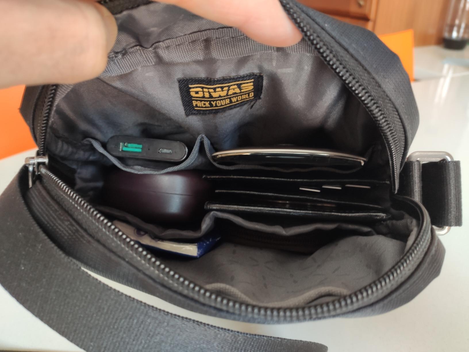 OIWAS Sling Bags borsello blu scuro con tracolla regolabile