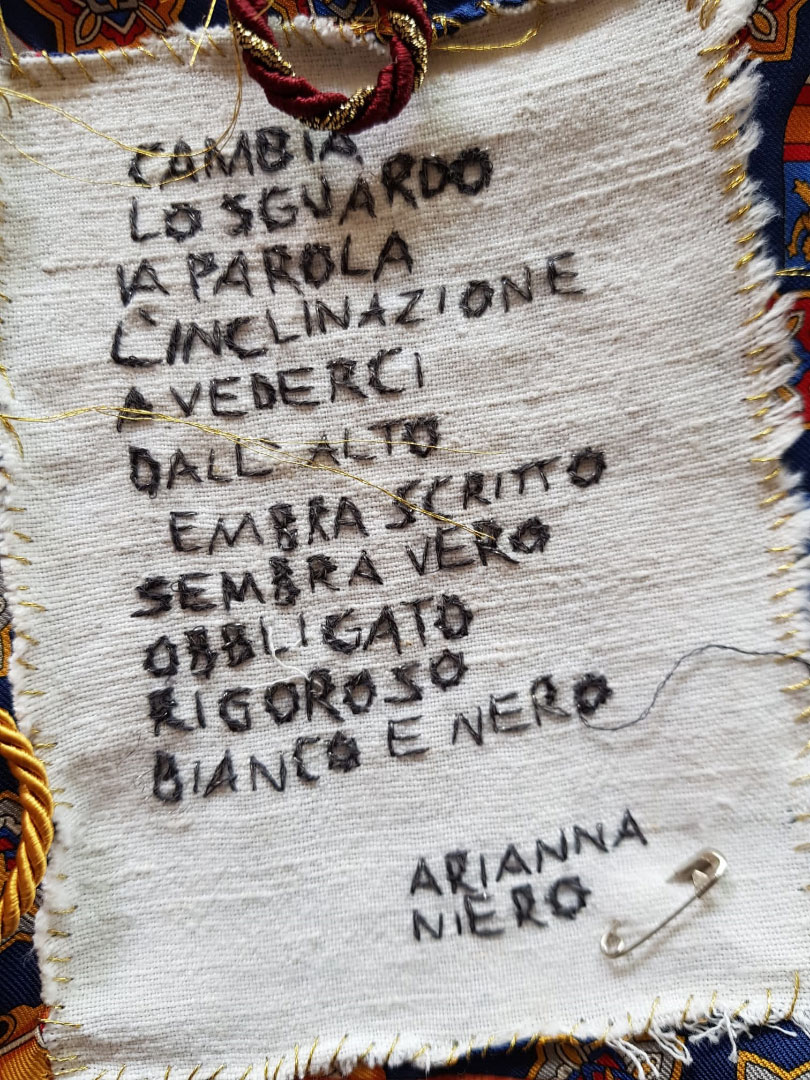 Borseggi Pizzini d'evasione Cambia lo sguardo borsa