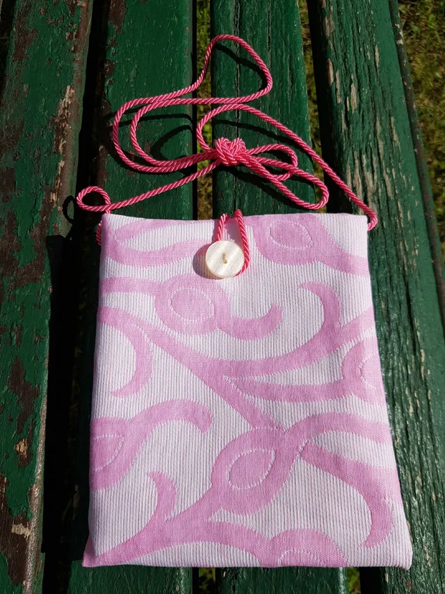 Borseggi Tibetane – le tracolla Tibetana con bottone rosa bebè borsa