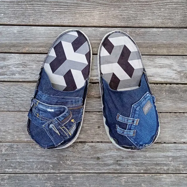 Ricicli Design Accessori Ciabatte tg.36-38 n°02 in jeans
