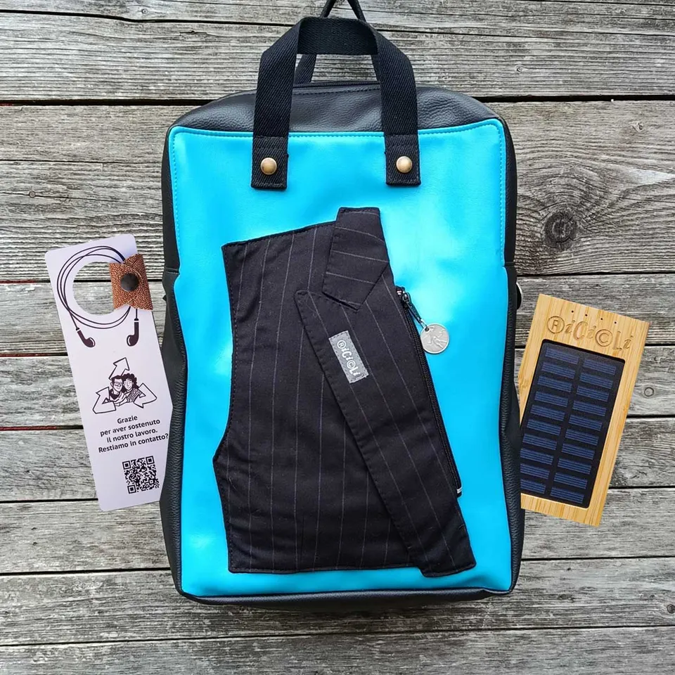 Ricicli Design Borse Zaino Apollo n.03 zaino nero turchese artigianale