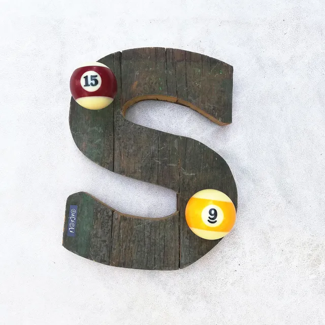 Ricicli Design Casa Attaccapanni lettera S in legno recuperato