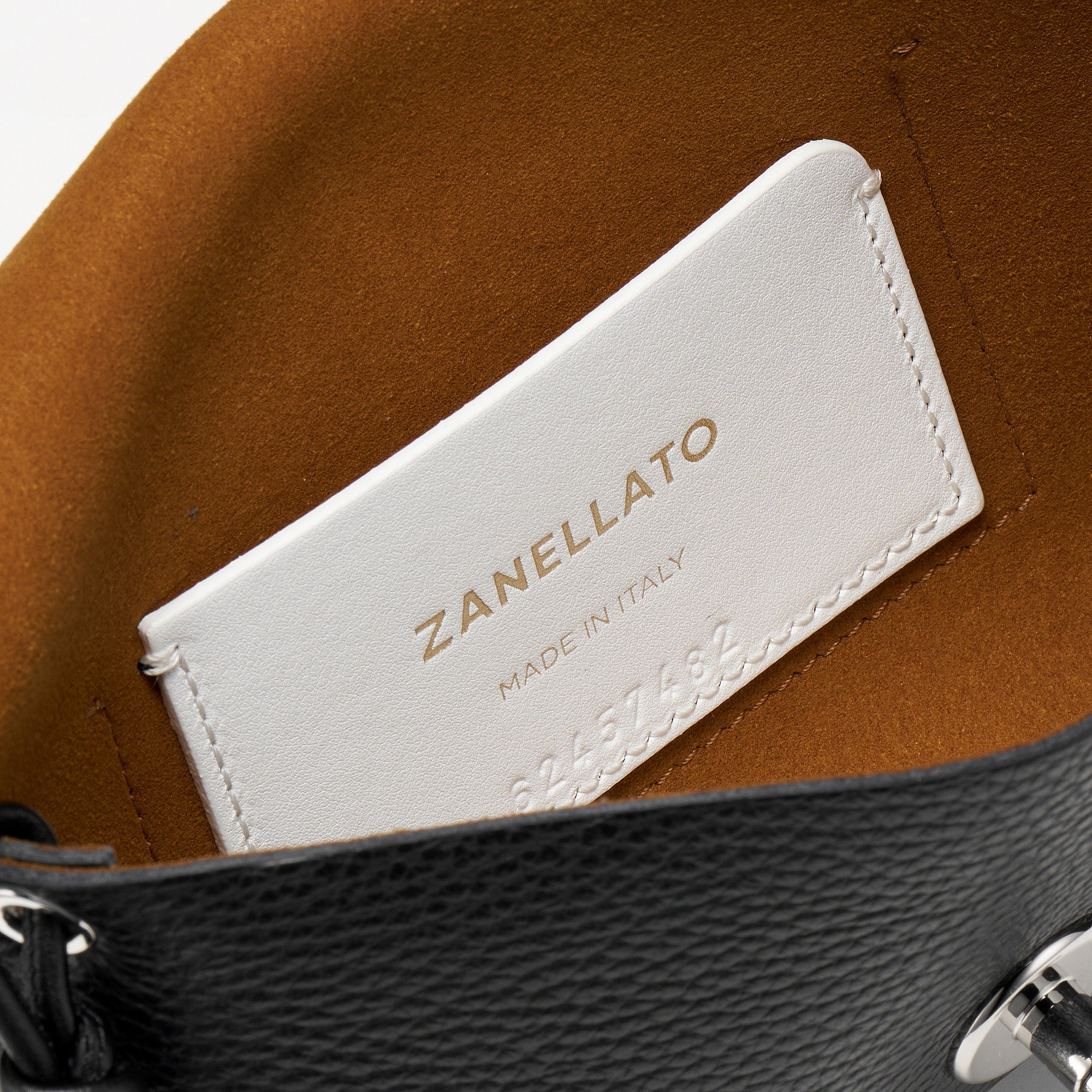 Zanellato Lettera® Small Bag pochette nera in pelle martellata