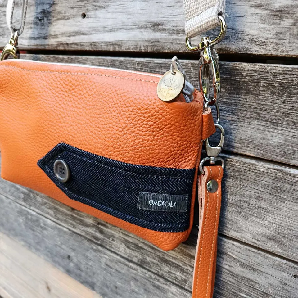 Ricicli Design Borse Pochette Lupin n°01 in vera pelle arancione