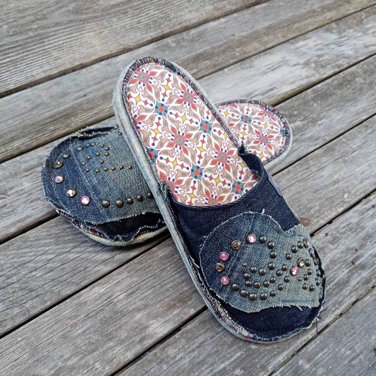 Ricicli Design Accessori Ciabatte tg.36-38 n°01 in jeans con suola PET riciclato