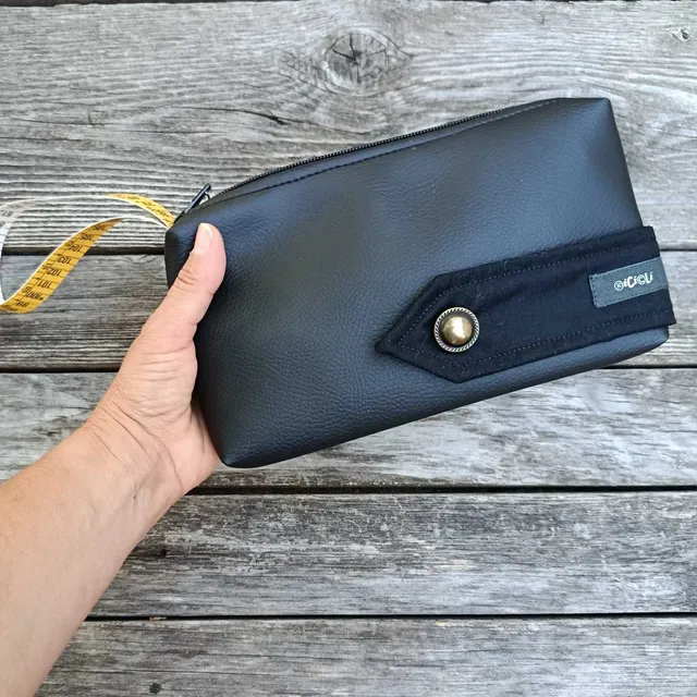 Ricicli Design Borse Pochette Metro n°05 pochette nera riciclata
