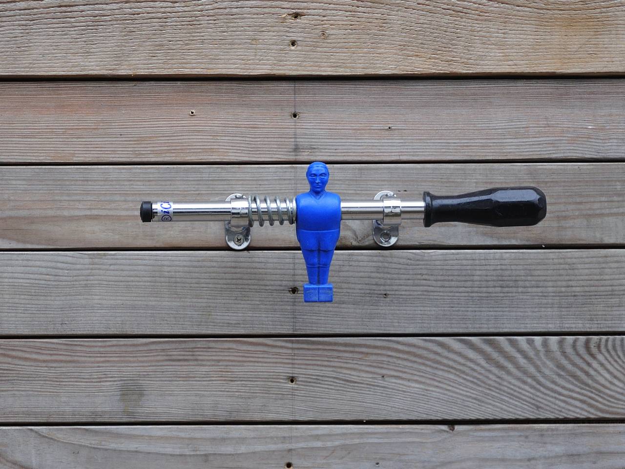 Ricicli Design Casa Attaccapanni Balilla Blu, 1 Omino attaccapanni da parete
