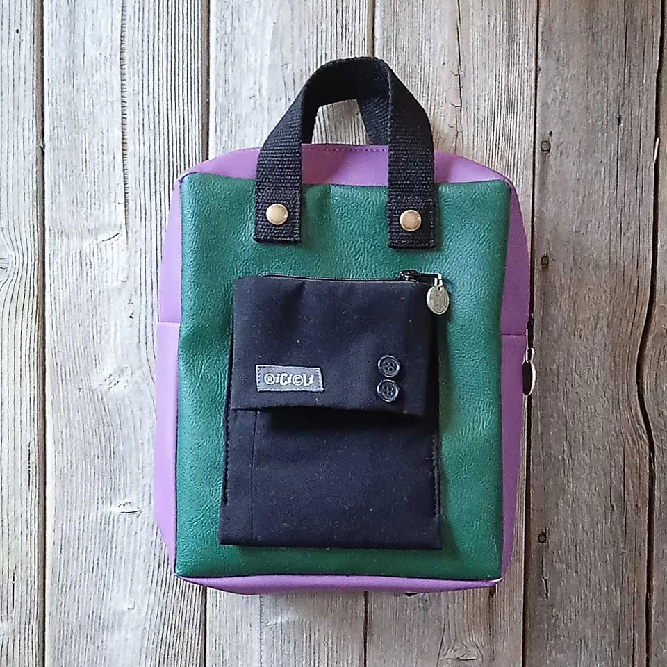 Ricicli Design Borse Borsa zaino Fico n°03 viola melanzana e verde